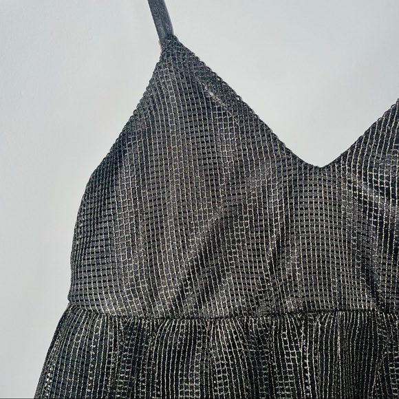 Gianni Bini Black Gold Mesh Babydoll Style Top - XS - Picture 2 of 6